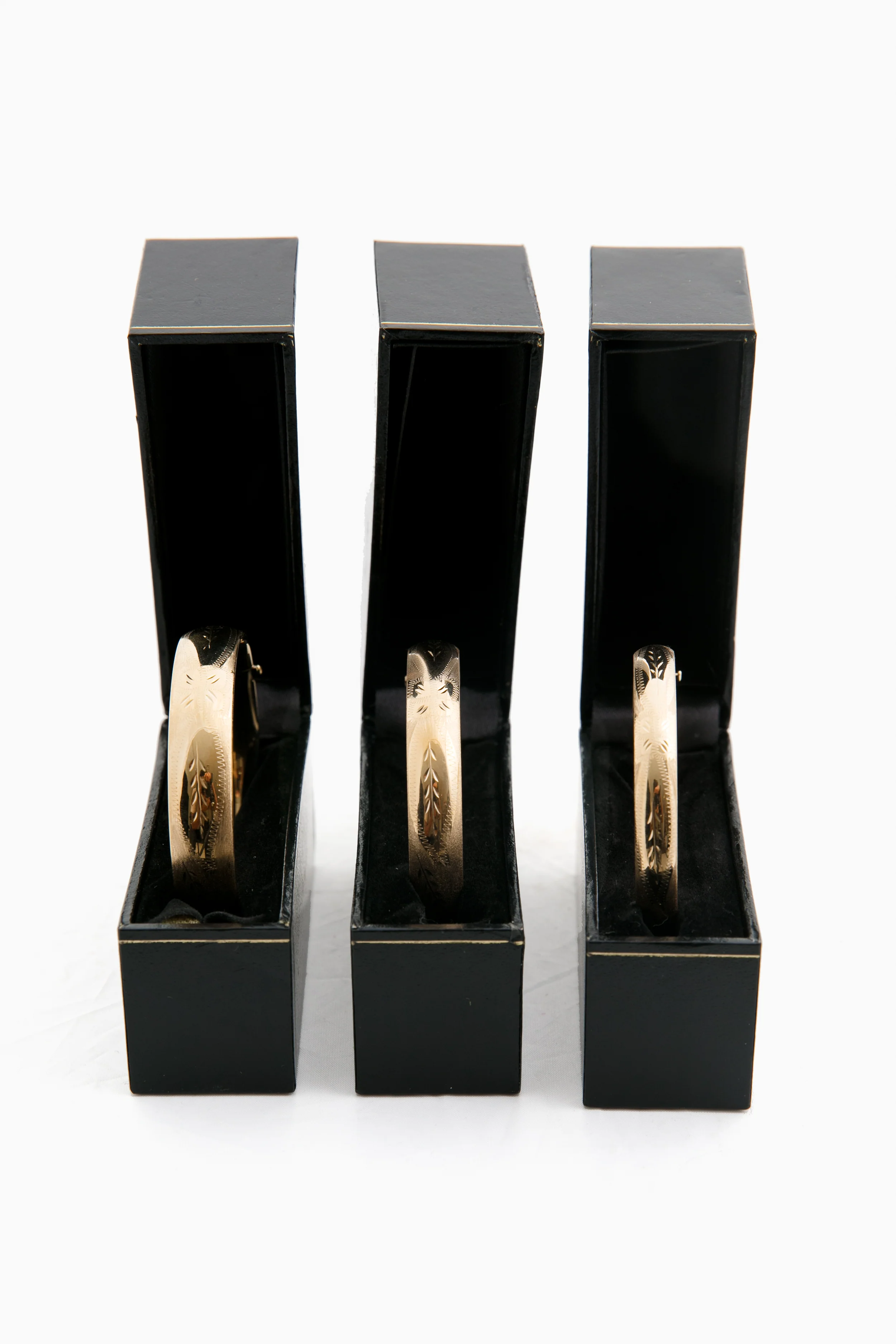 14k Yellow Gold Classic Etched Floral Bangle (.39"w) - Image 4