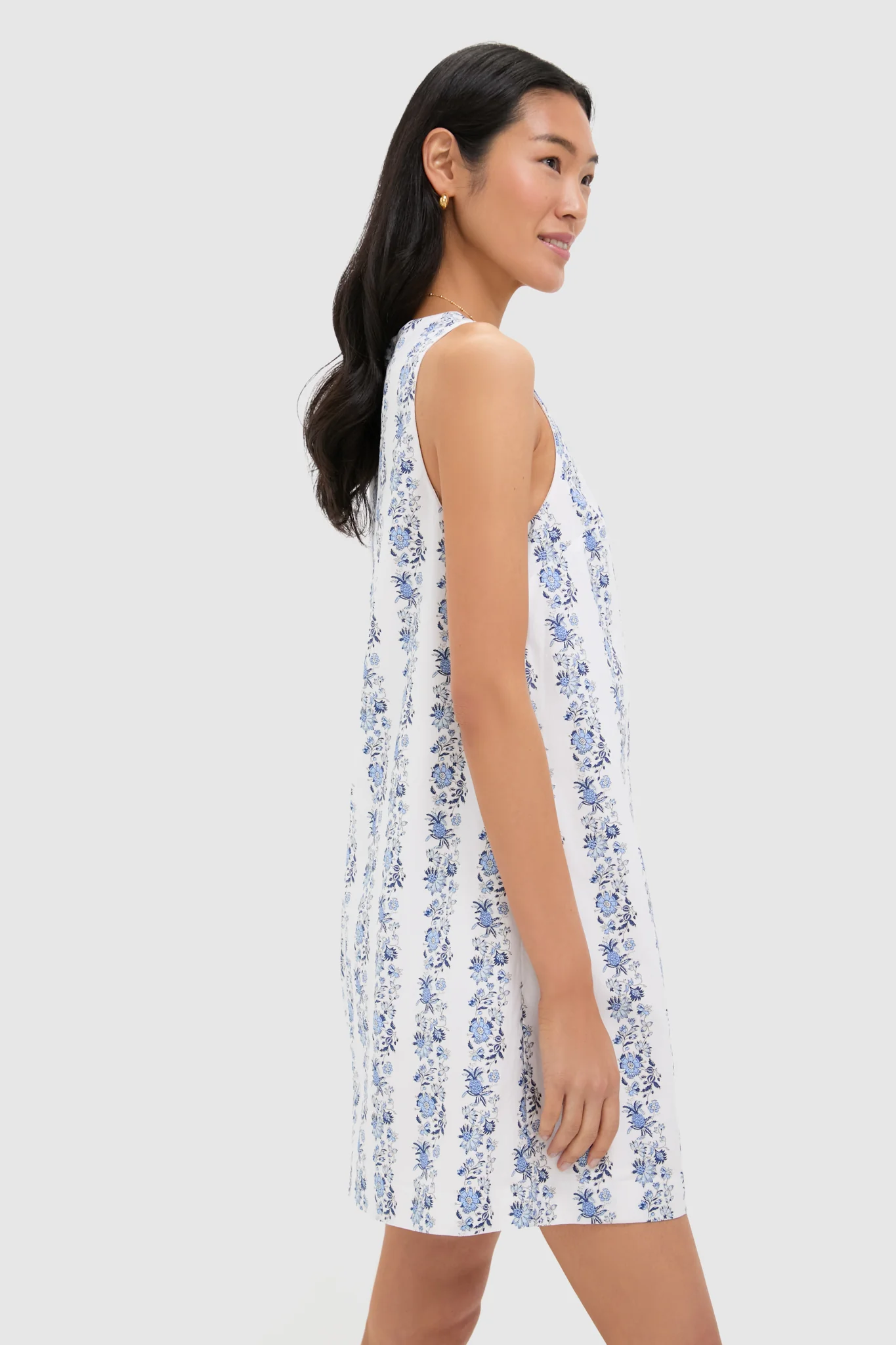 Bella Floral White Shift Dress - Image 3