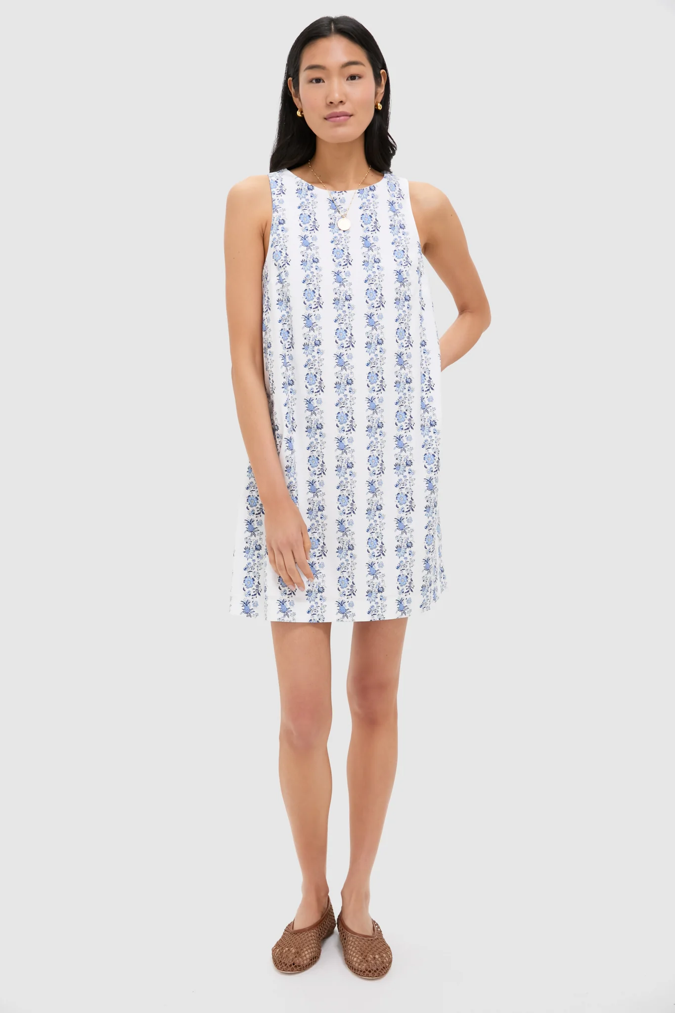 Bella Floral White Shift Dress - Image 6