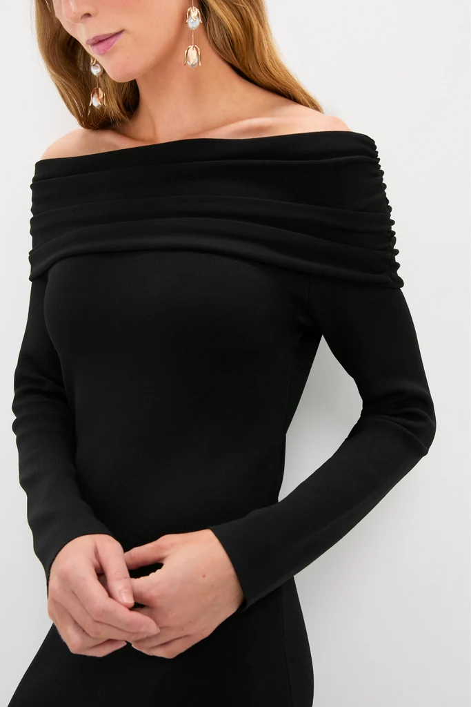 Black Off-the-Shoulder Ursula Maxi Dress - Image 6