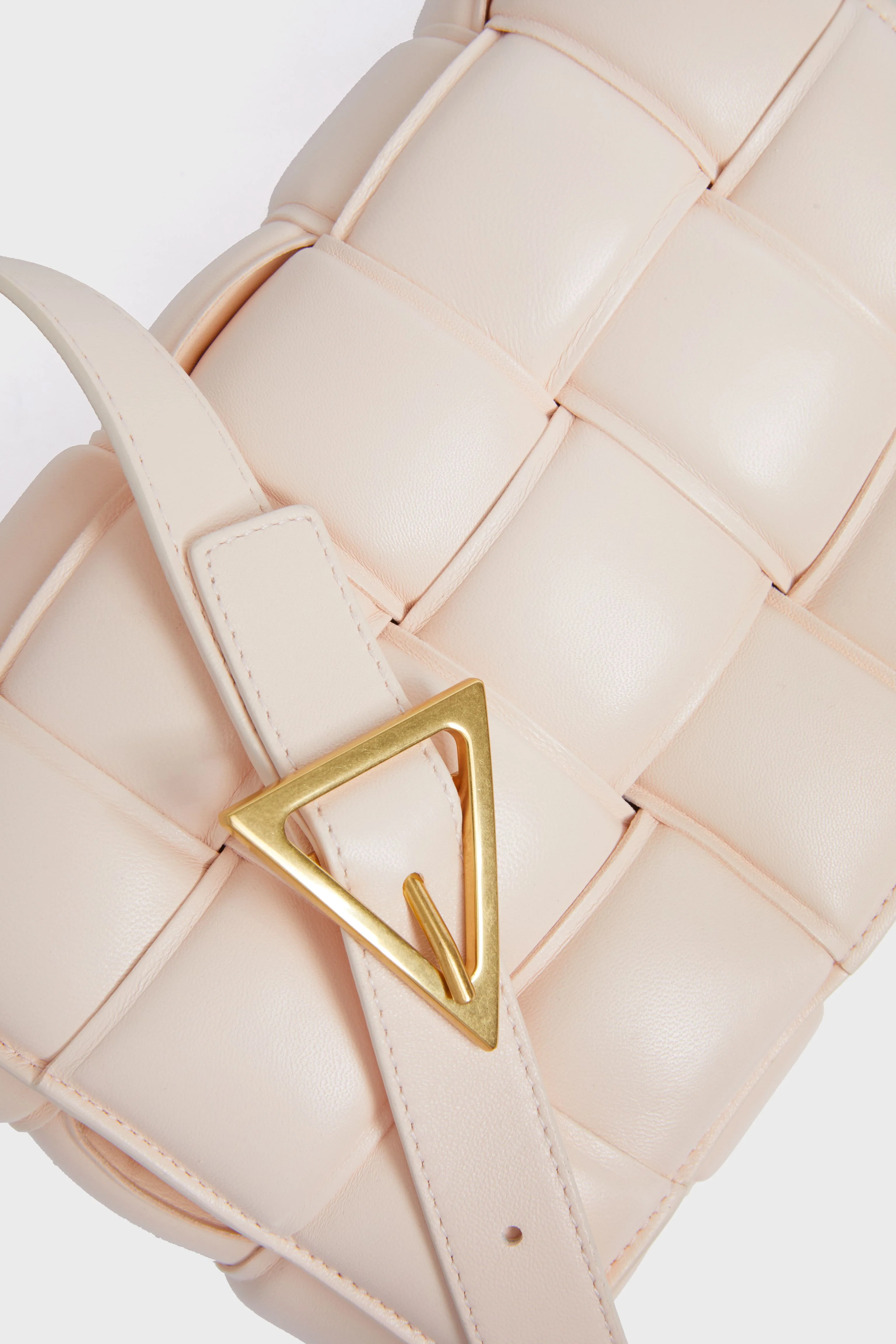 Bottega Veneta Pink Beige Maxi Intrecciato Padette Cassette Bag - Image 3
