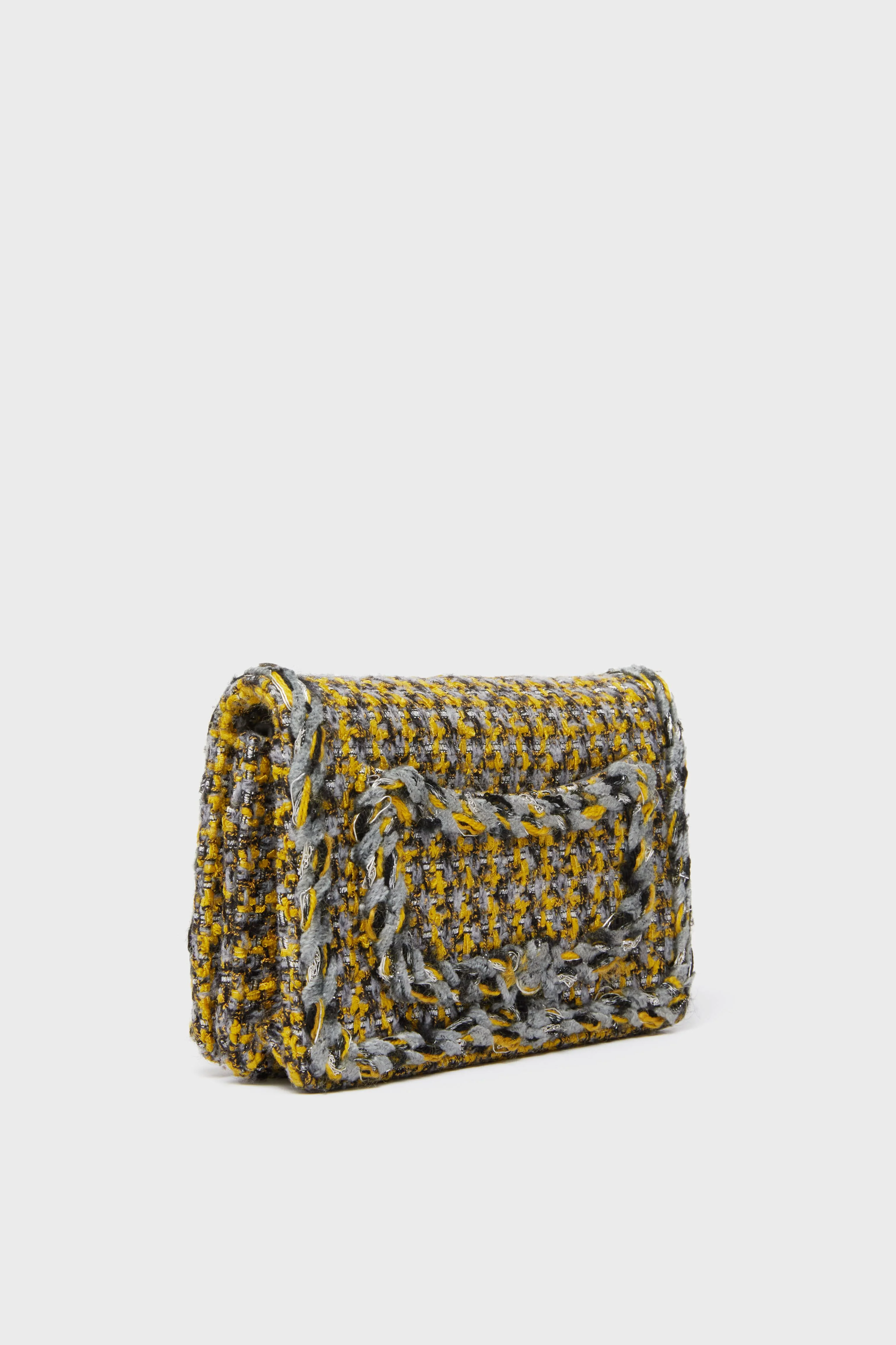 CHANEL Yellow Multicolor Tweed Wallet On Chain - Image 4