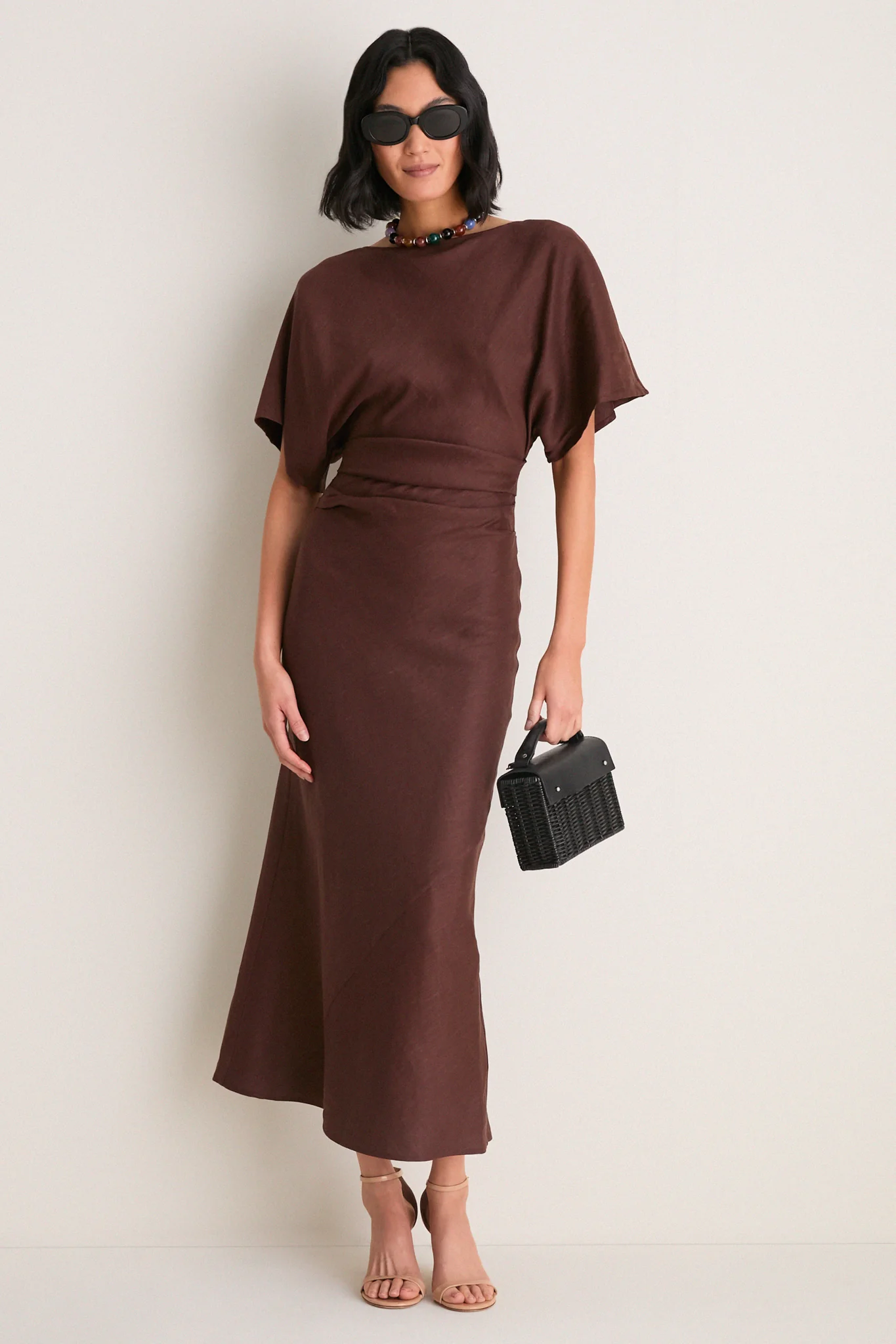 Dark Oak Amelie Linen Dress - Image 2