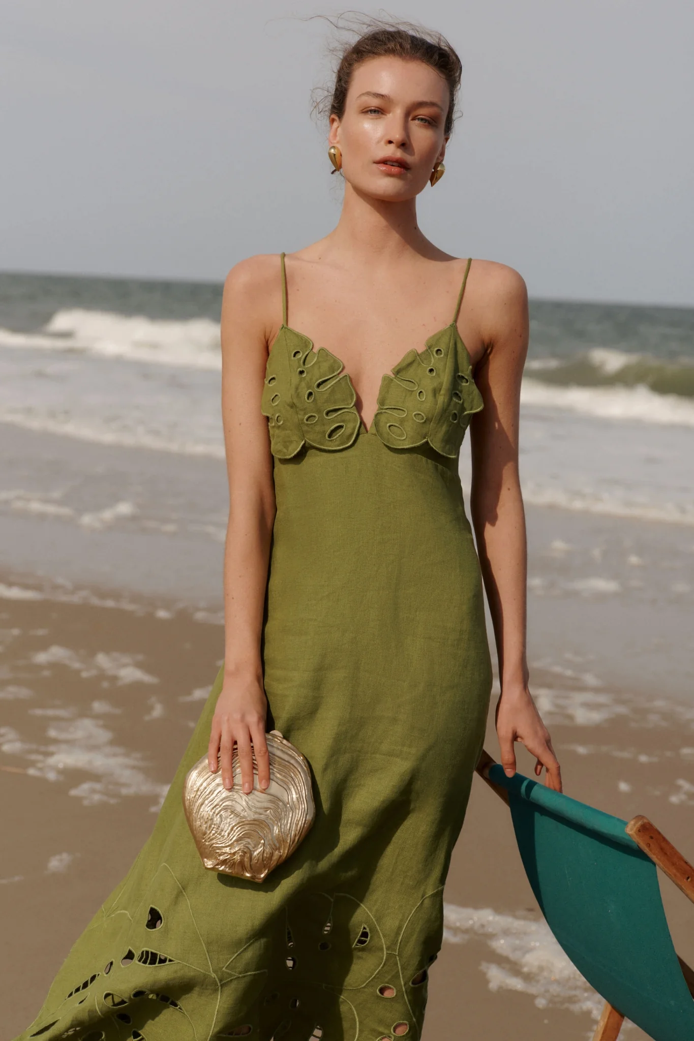 Gold Cove Shell Clutch - Image 2