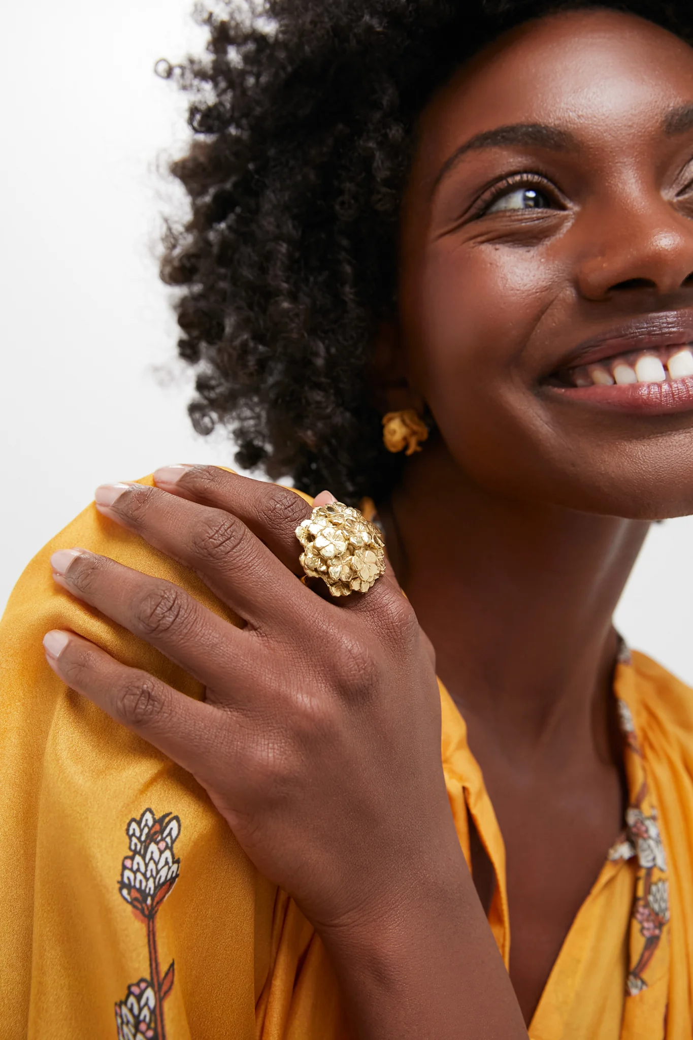 Gold Team Spirit Flower Ball Ring - Image 2