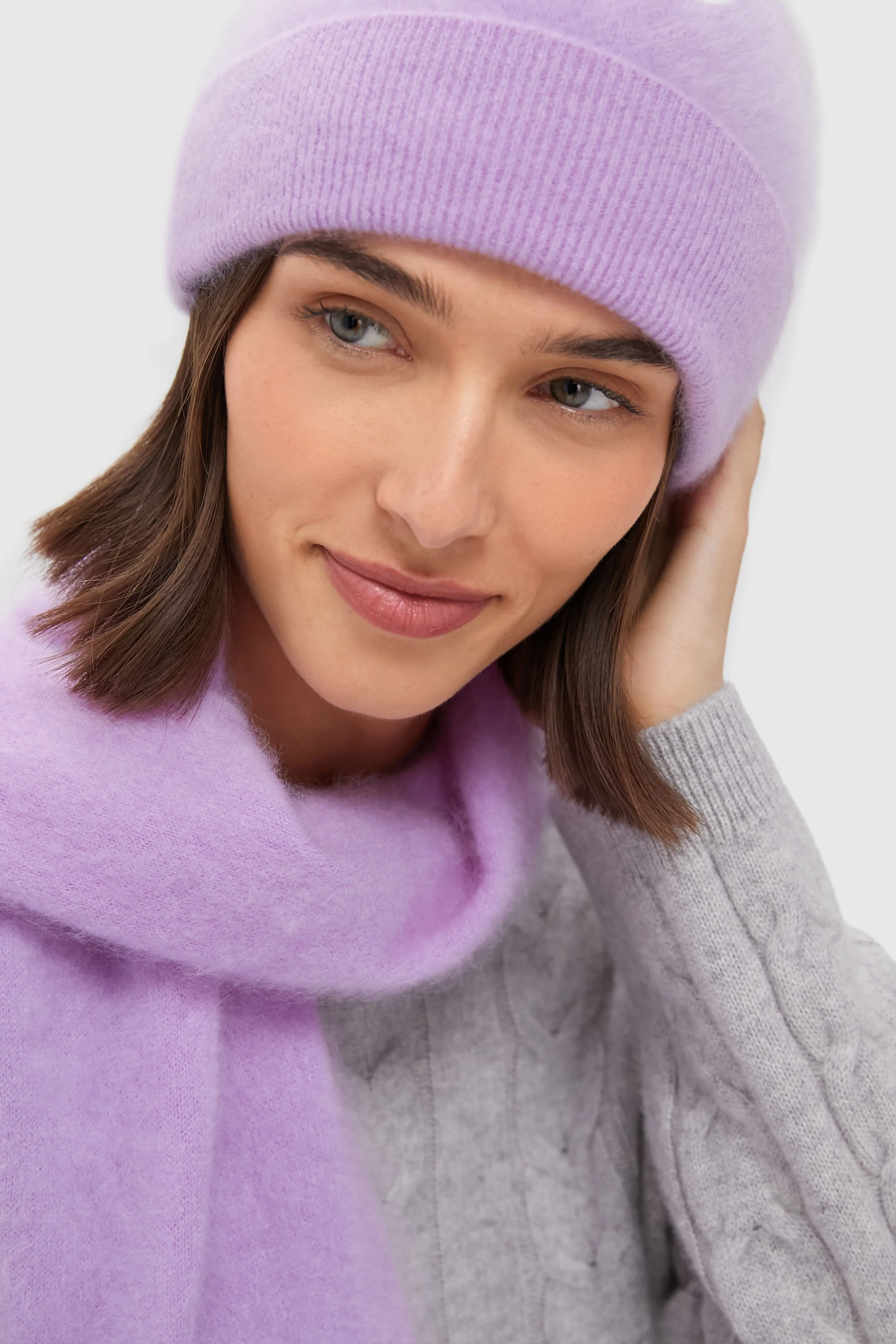 Lilac Cashmere Hat and Scarf Set - Image 2