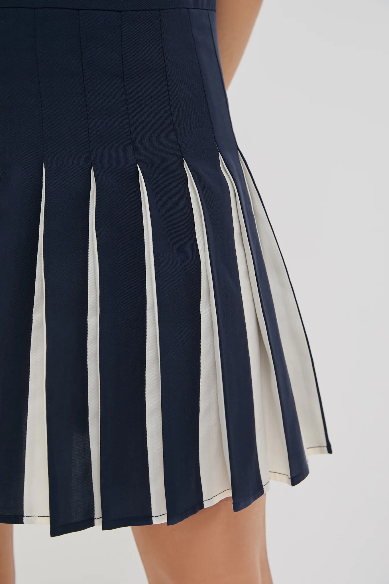 Navy Pleated Liza Dress - Image 5
