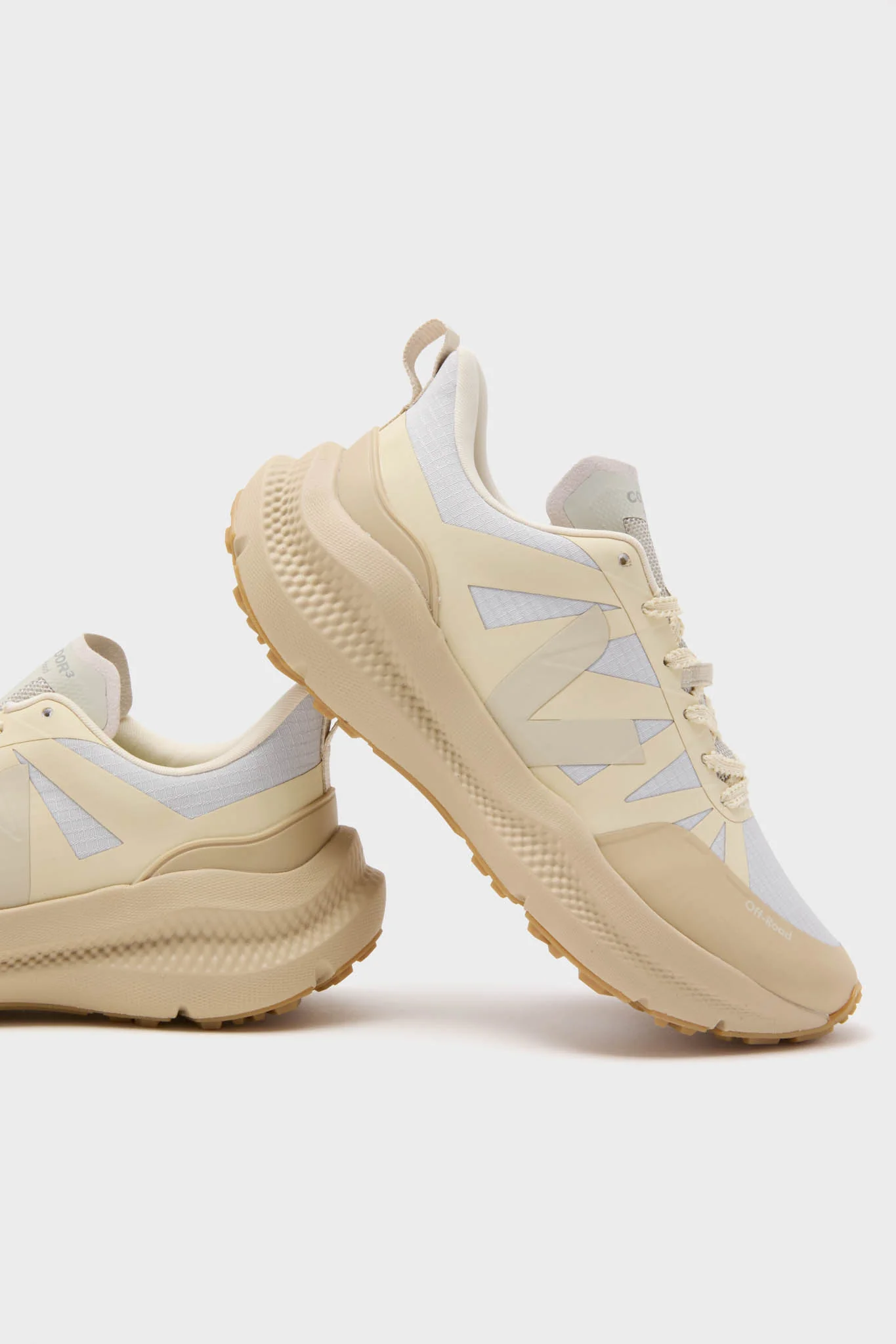 Pearl Calcaire Almond Condor 3 Off Road Sneakers - Image 5