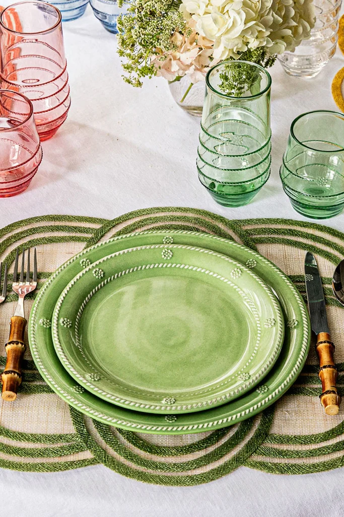 Seagrass Berry and Thread Melamine Dinner Plate (Set of 4) - Image 2