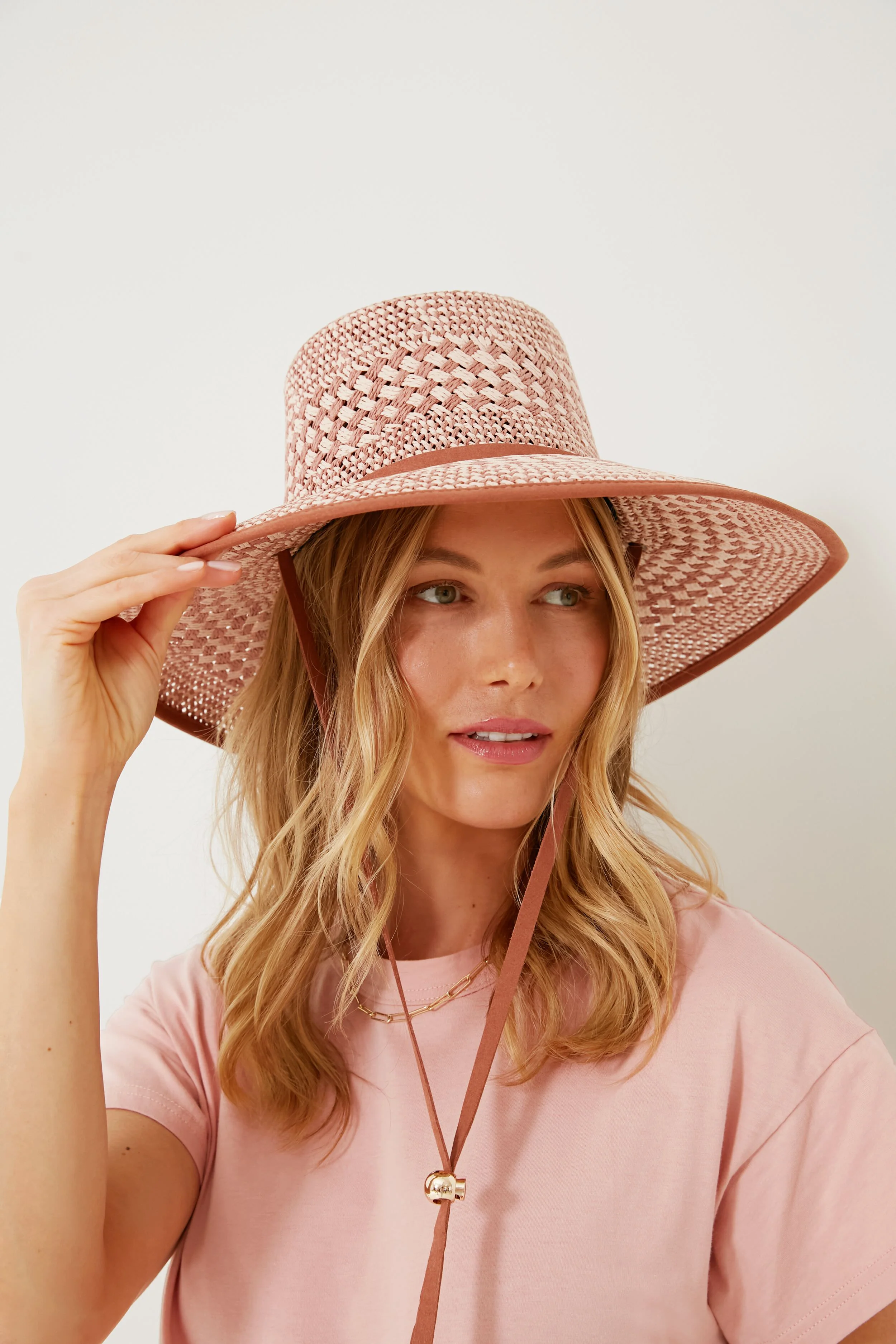 Soft Sunset Brielle Checkered Straw Hat - Image 2