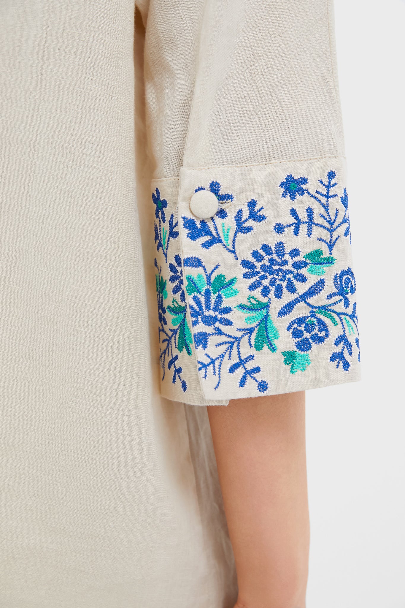 Tan Floral Cuff Cotton Linen Willow Blouse - Image 2