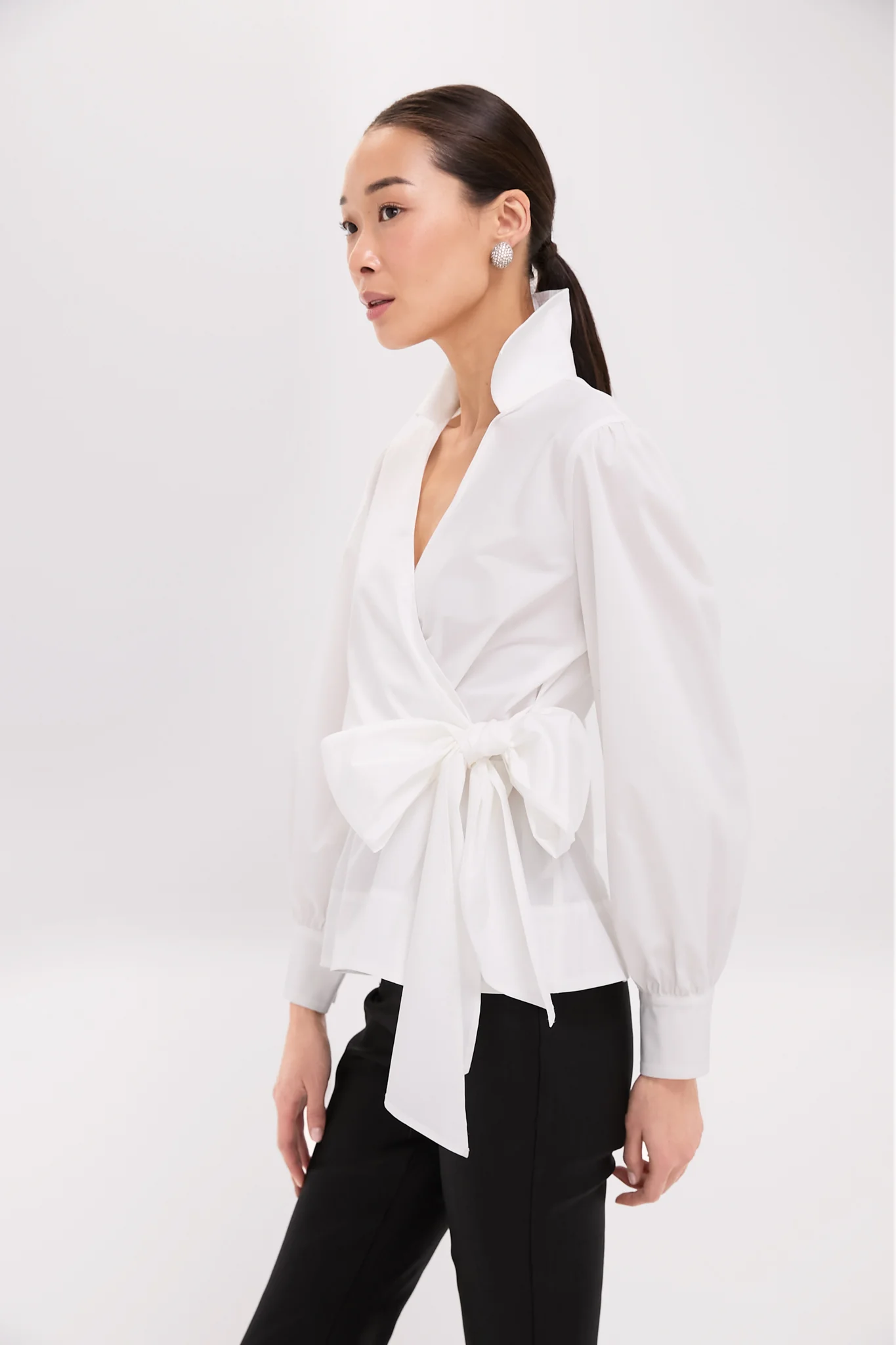 White Tie Front Bow Bea Blouse - Image 2